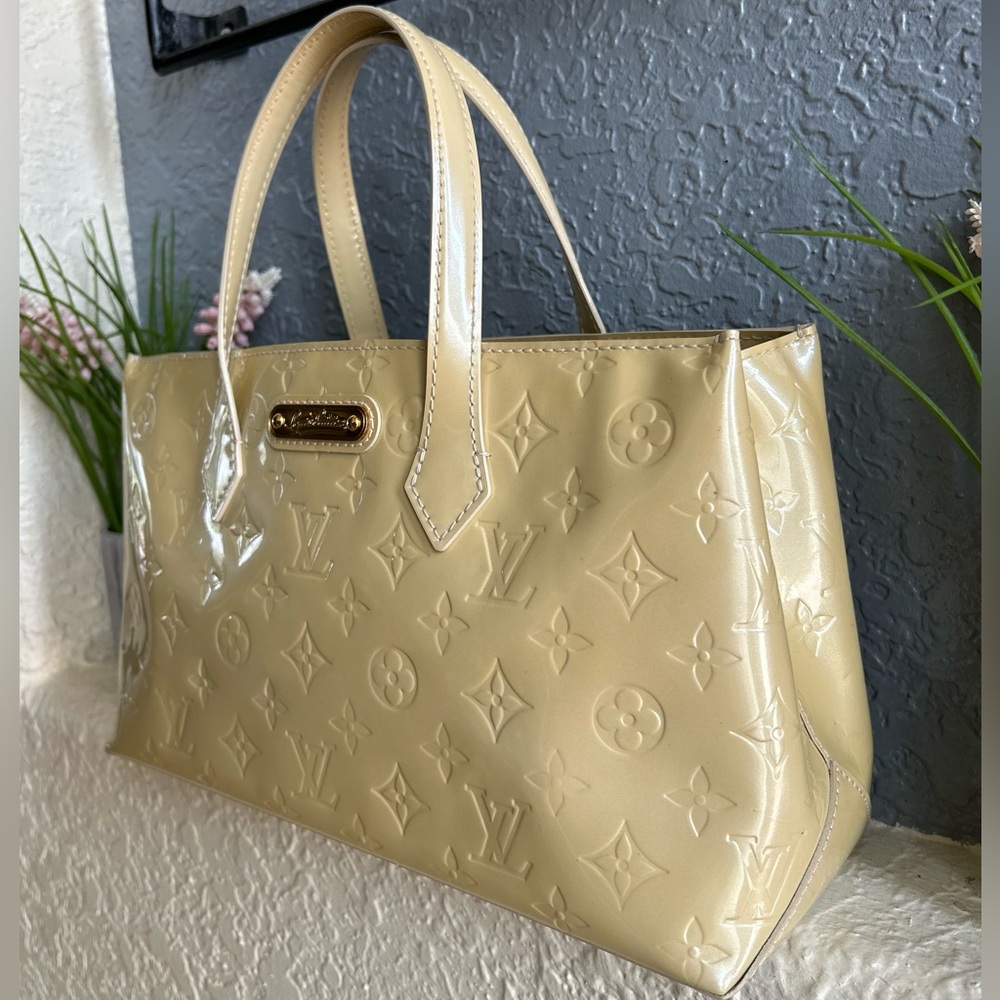 Louis Vuitton Wilshire PM Handbag Monogram Vernis Leather Yellow 3206456 - Picture 7 of 16